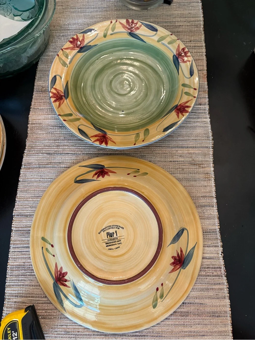 Set of 2 Pier 1 Elizabeth pattern rimmed dinner plate, measures 11 1/2 “diameter